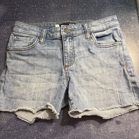 Kut From The Kloth 3" Gidget Fray Denim Shorts Mid Rise Medium Wash Size 2 - Picture 1 of 9